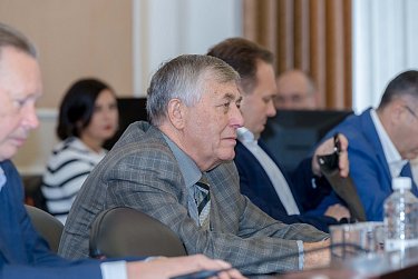 Первое осеннее заседание ЗС пройдет в октябре